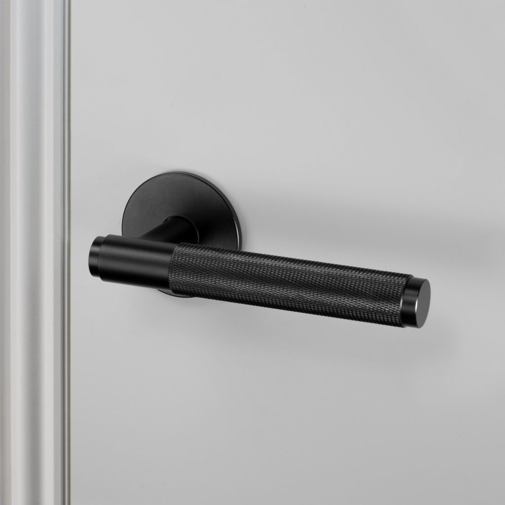 1. Door_Handle_Right_Fixed_Black-min