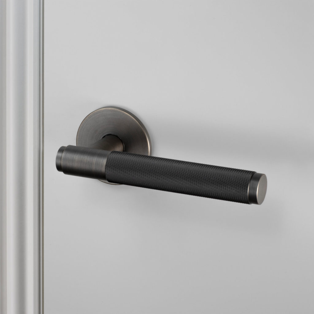 1. Door_Handle_Right_Fixed_Smoked_Bronze-min