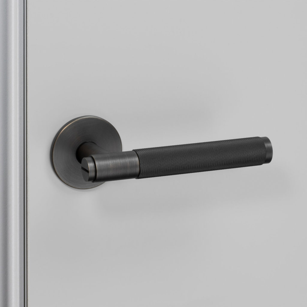 3. Door_Handle_Left_Fixed_Smoked_Bronze