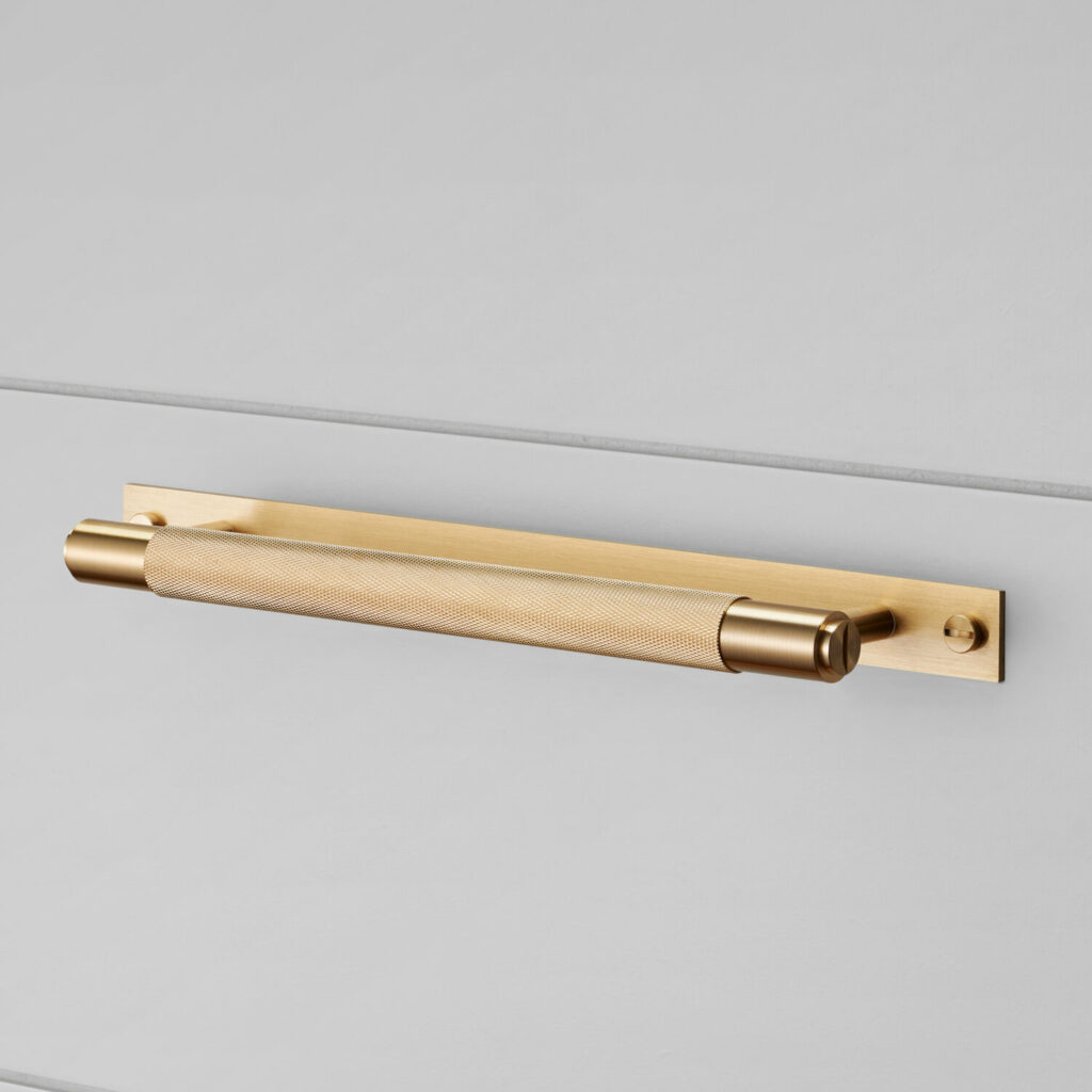 1. Pull-Bar_Plate_Brass