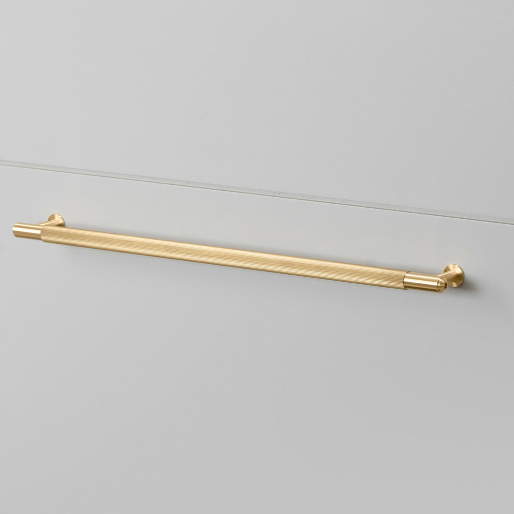 1._Pull_Bar_Large_Linear_Brass