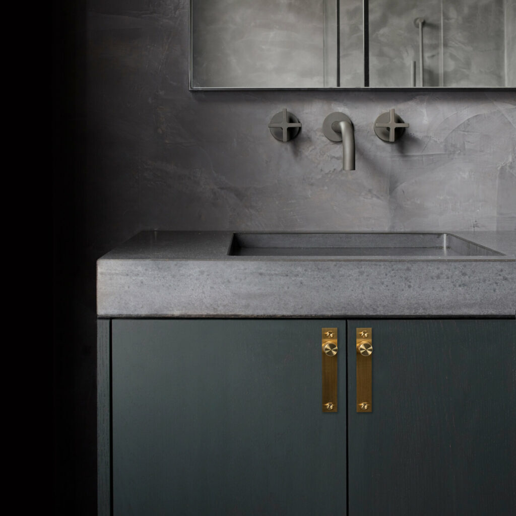 3.Furniture_Knob_Plate_Brass_Lifestyle-1