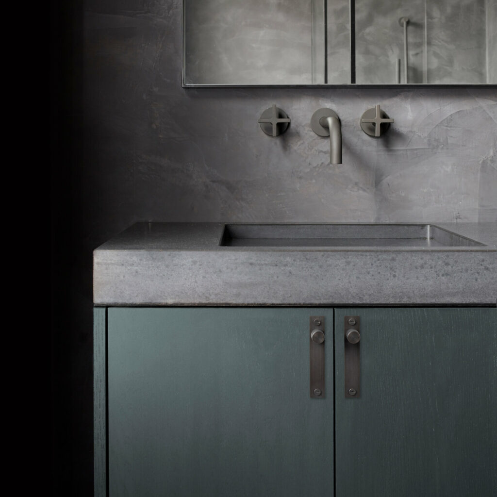 3.Furniture_Knob_Plate_Smoked-Bronze_Lifestyle 1