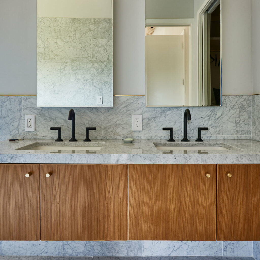 4. Furniture_Knob_Cross_Brass_lifestyle-1