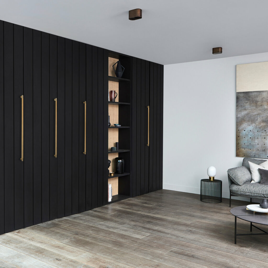 4.Closet_Bar_Brass_Lifestyle-2