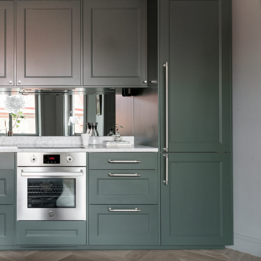 5. Closet_Bar_Steel_Lifestyle-3