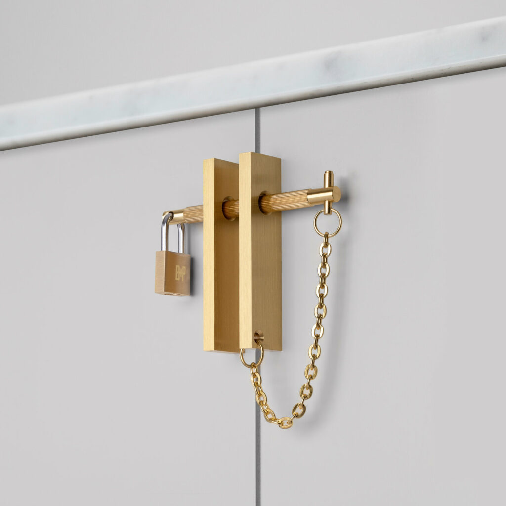 5. Precious_Bar_Brass_Detail_1