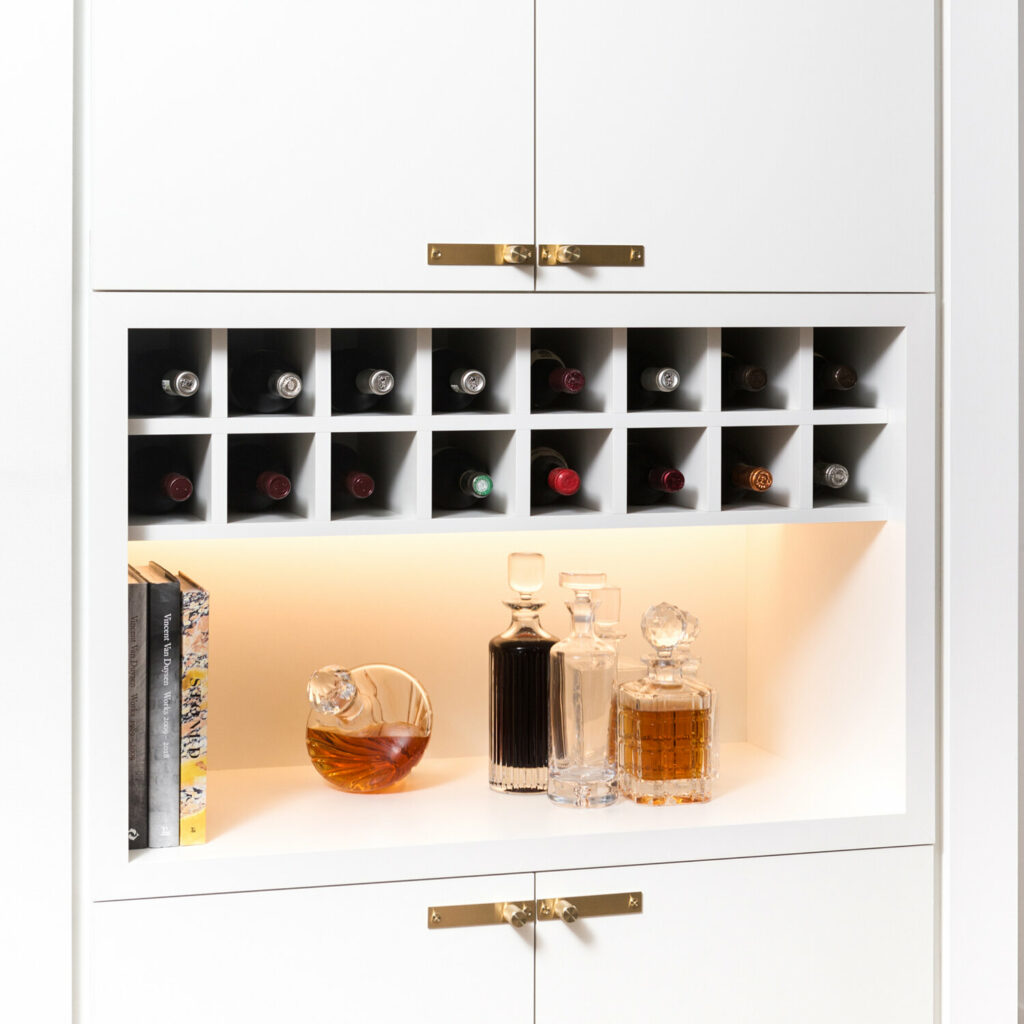 6.Furniture_Knob_Plate_Brass_Lifestyle