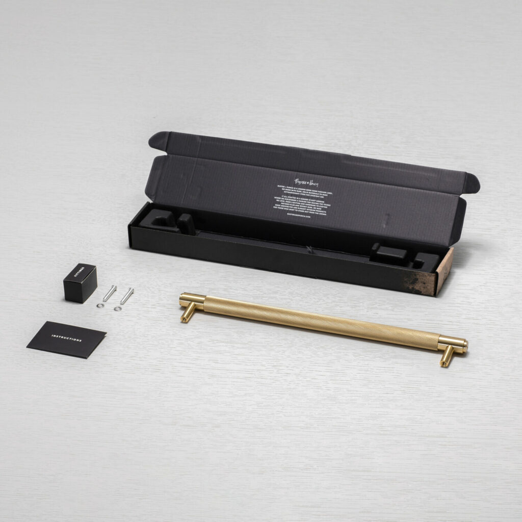 Pull-Bar-nude-large-Brass-Square