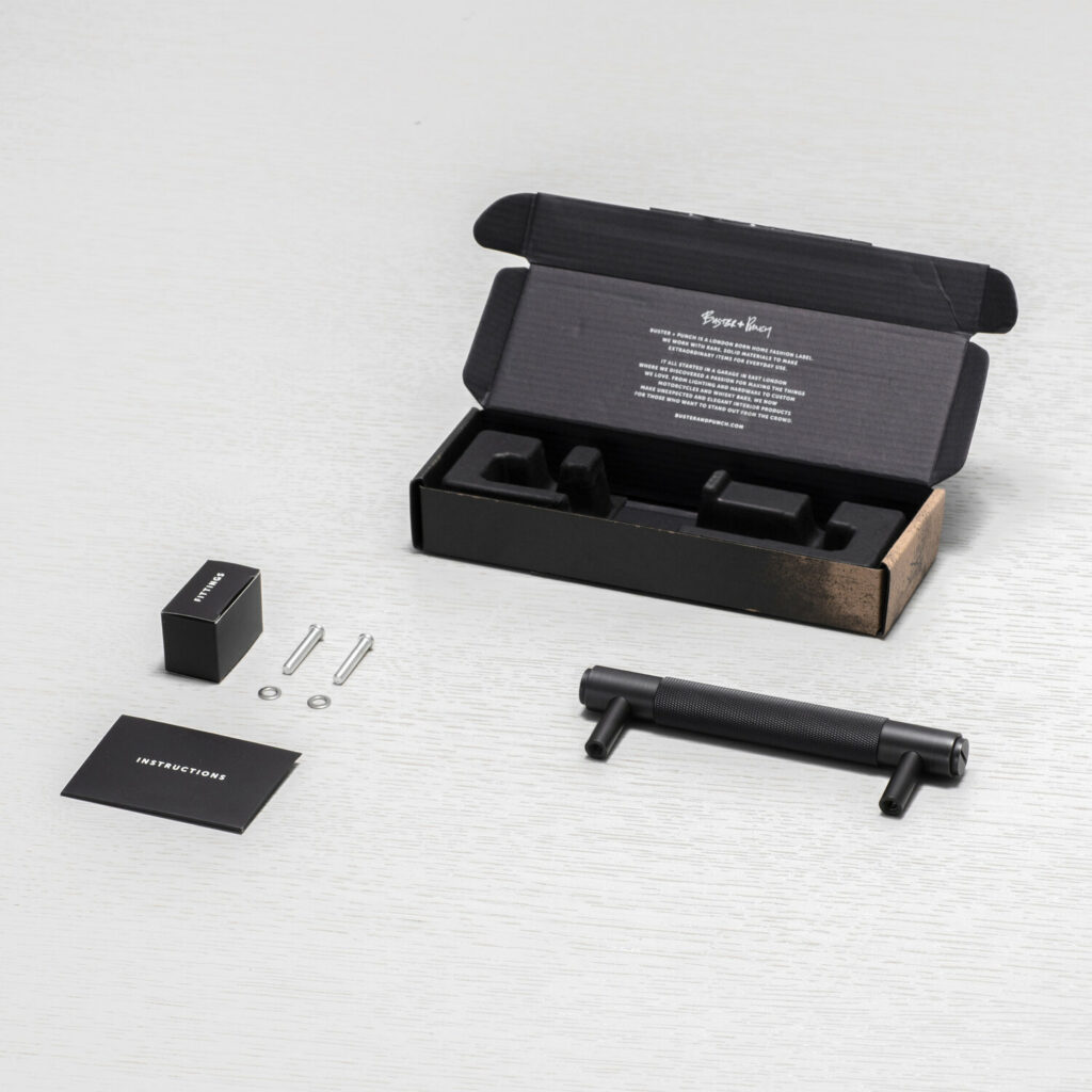 Pullbar-small-smoked-bronze-square