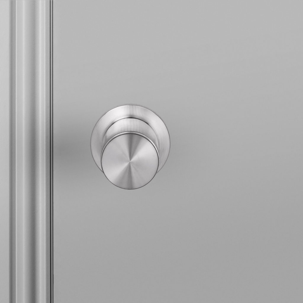 ROW+Fixed_Door-Knob_Linear_Steel_A2_Web_Square