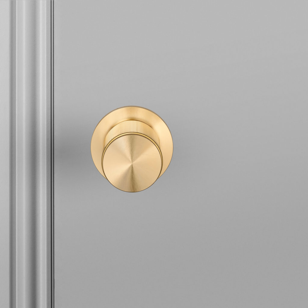 ROW+Fixed_Door-Knob_Linear_brass_A2_Web_Square