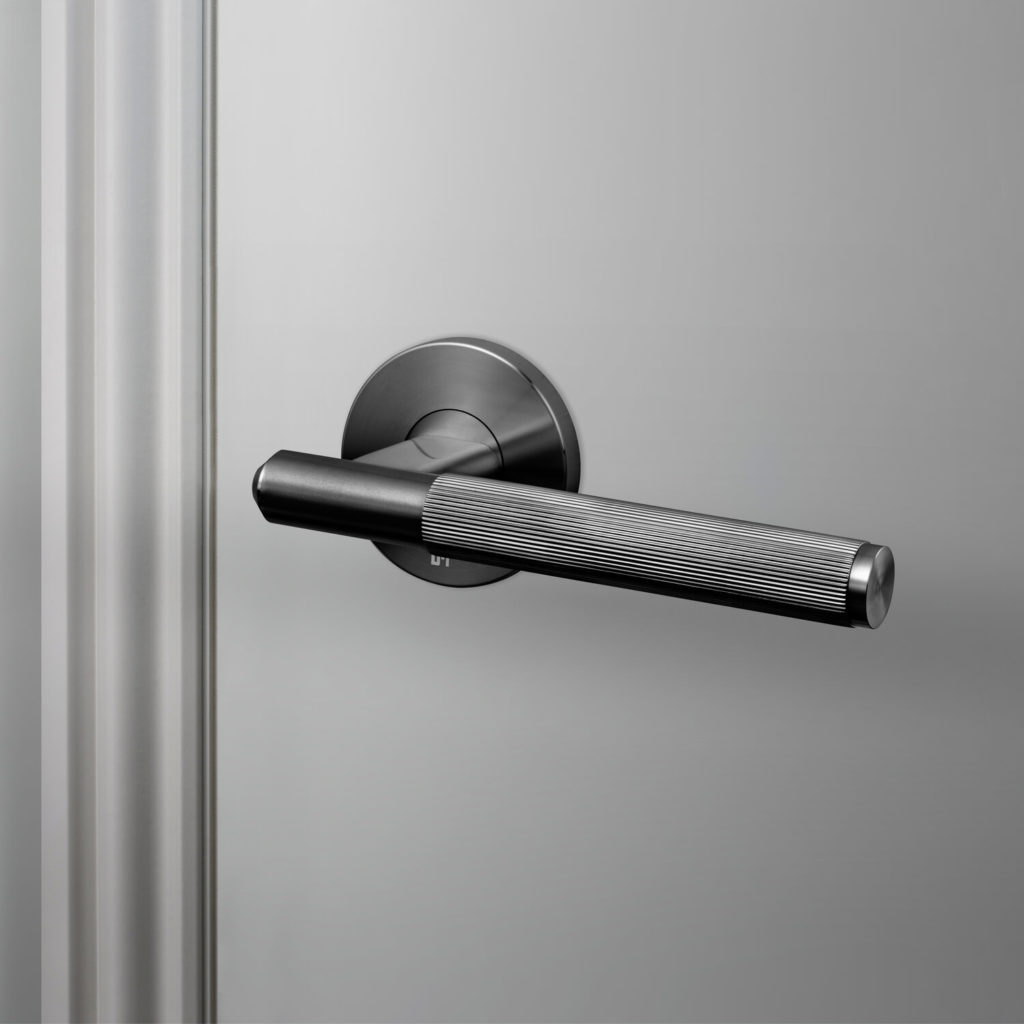 ROW_Door-handle_Linear_Gun_metal_A1_Web_Square