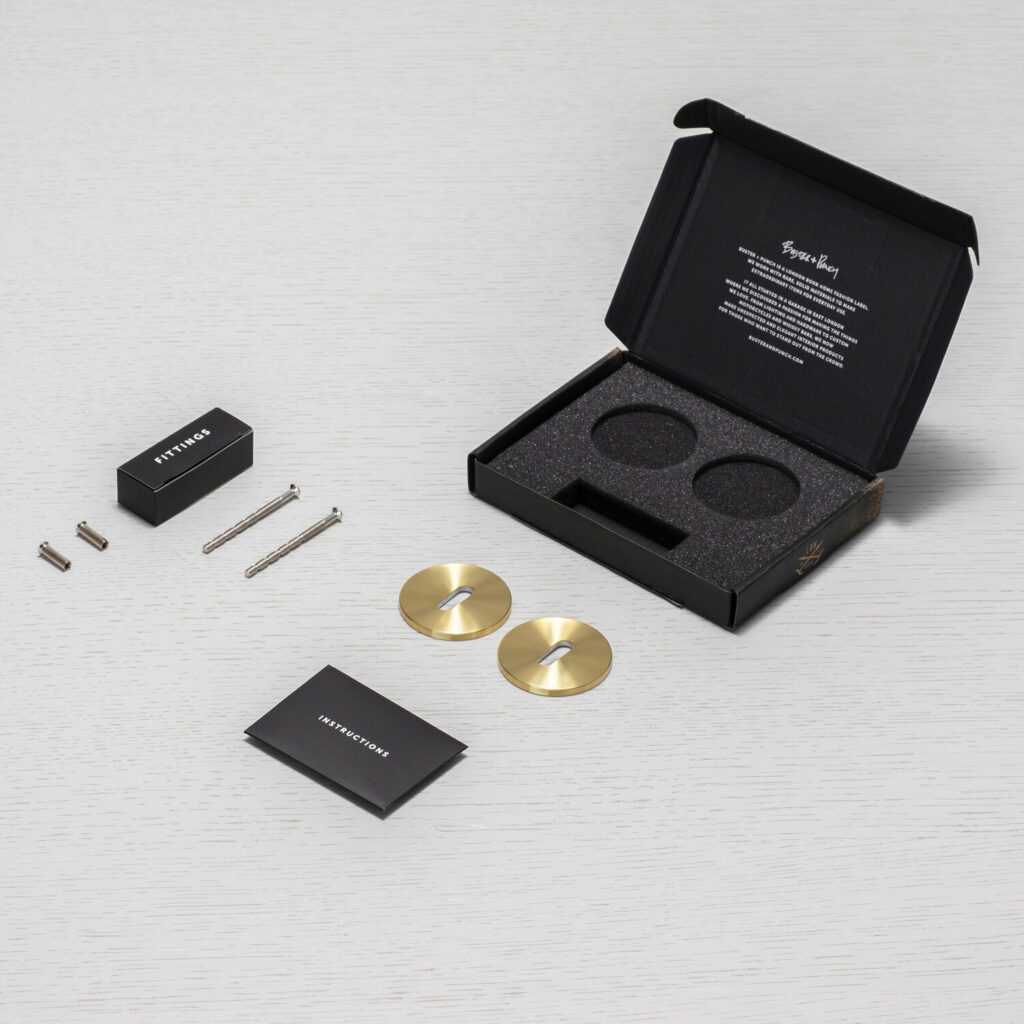 key-escutheon-brass-square