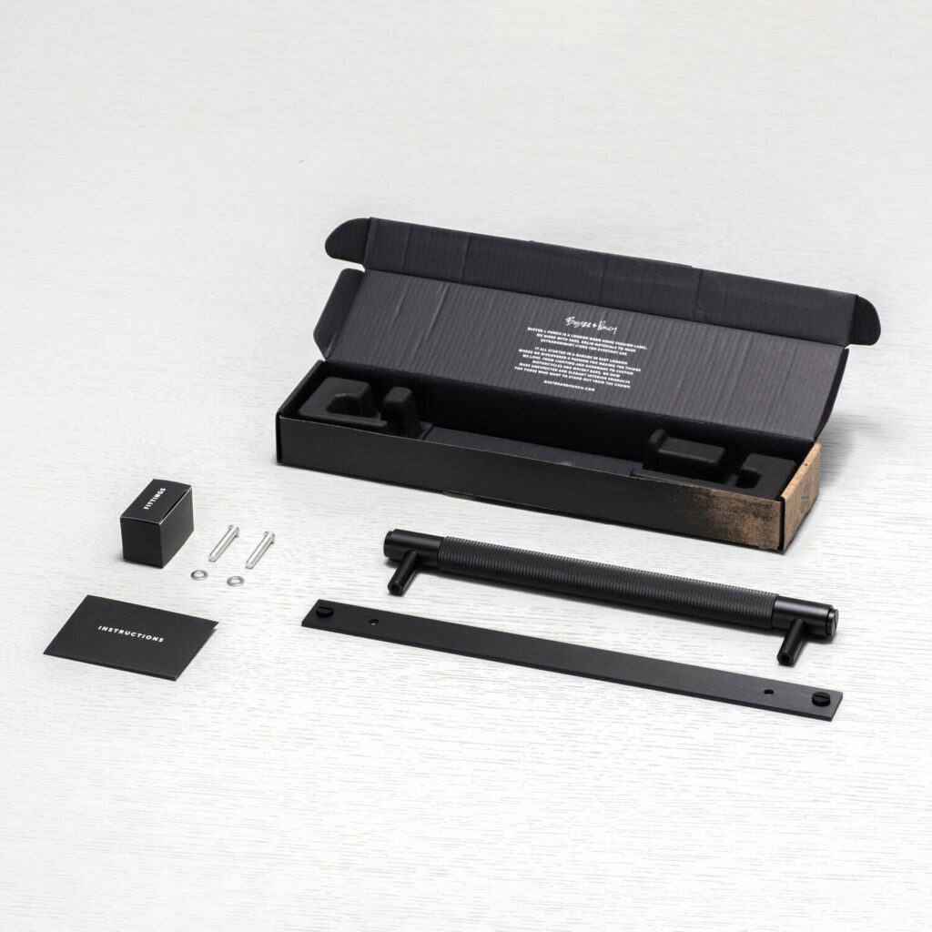 pullbar-medium-plate-black-square