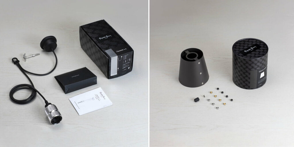 Unboxing_ROW_Hooked 1.0_Small_ST_Graphite