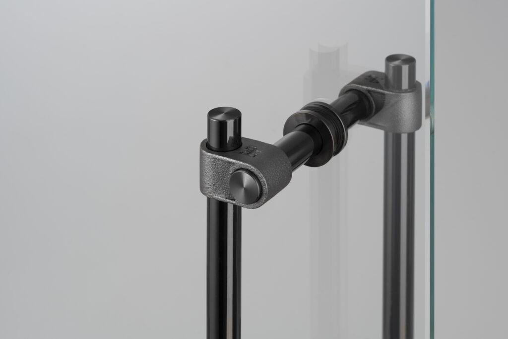 BP_Cast_Closet_Bar_Double_Gun_Metal_Detail