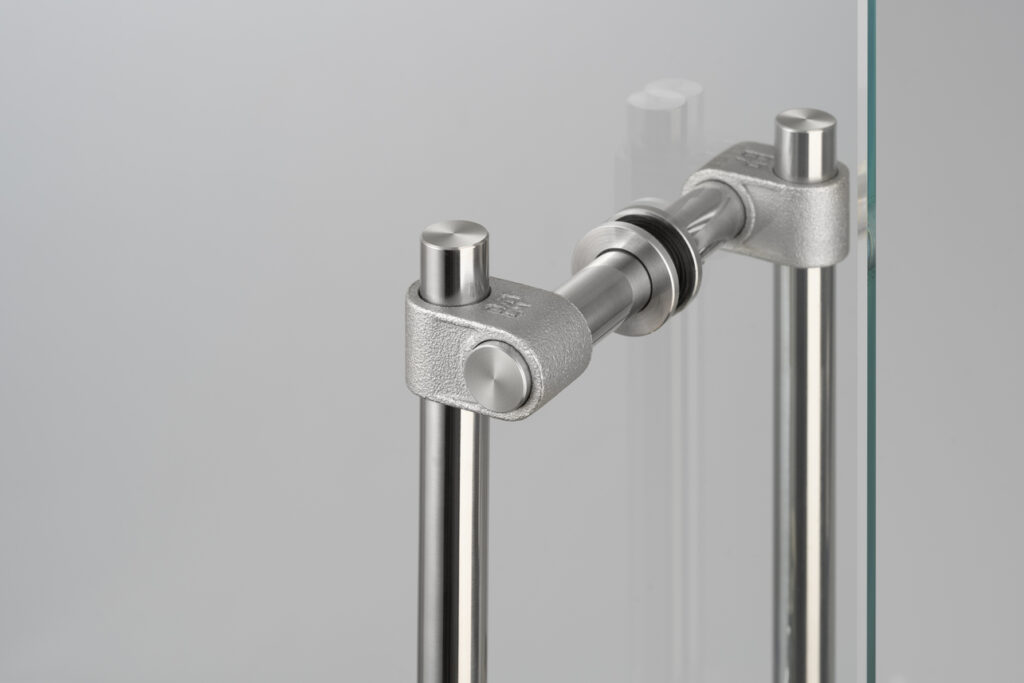 BP_Cast_Closet_Bar_Double_Steel_Detail