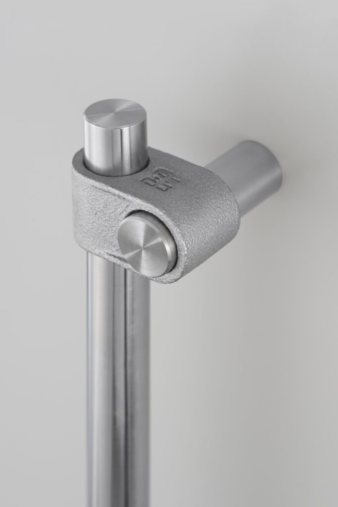BP_Cast_Closet_Bar_Steel_Detail