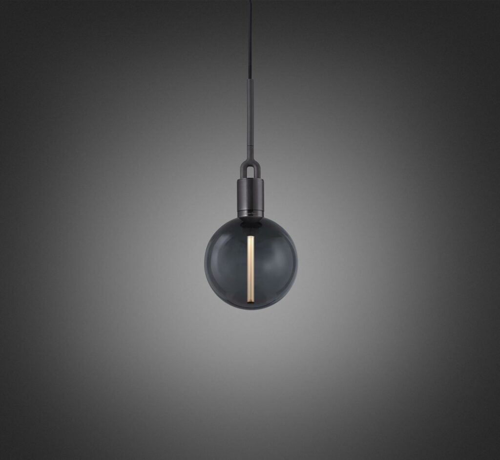 compressed_Forked_Lighting_Medium_GunMetal_Smoked_Globe_v2_compressed.jpg27