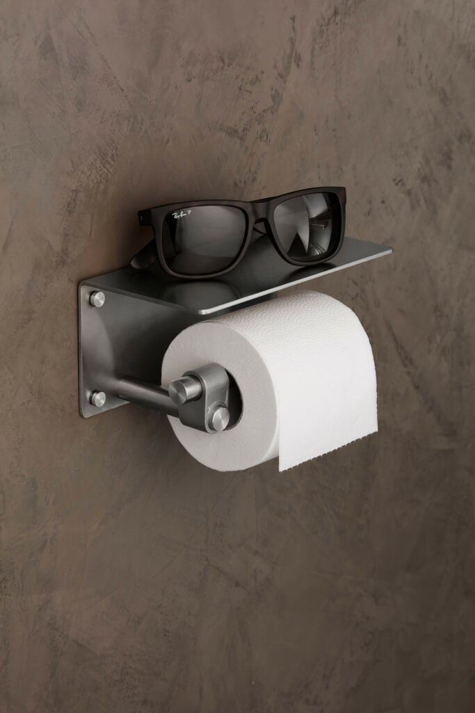 BP_Bathroom_B_Cast_Toilet_Roll_Holder_LC_21_3_Steel-min