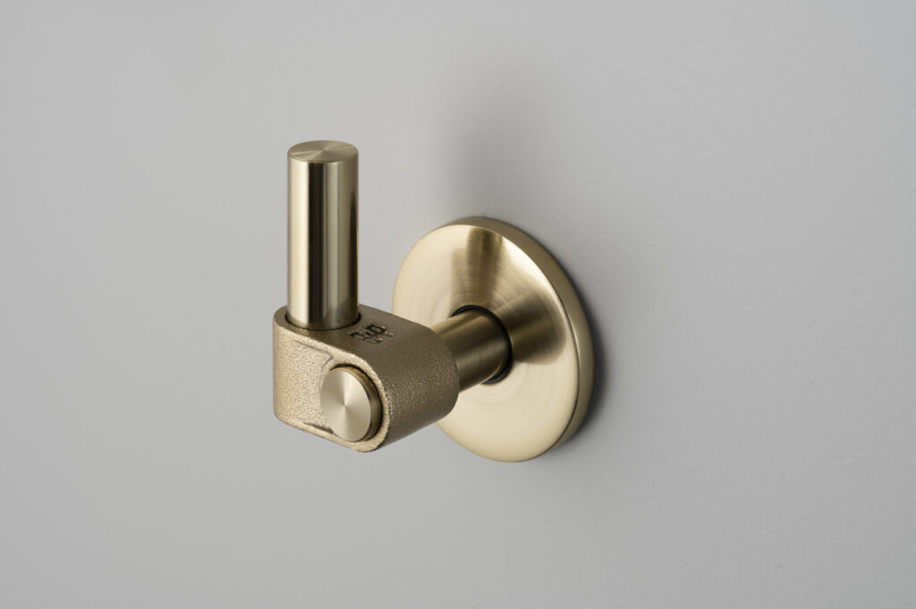 BP_Cast_Hook_Brass_Detail