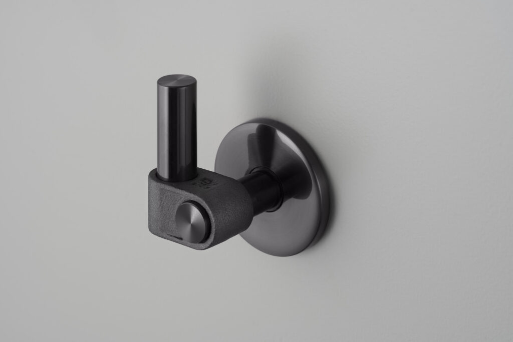 BP_Cast_Hook_Gun_Metal_Detail