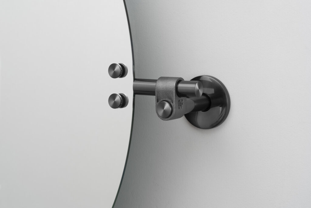 BP_Cast_Mirror_Gun_Metal_Detail