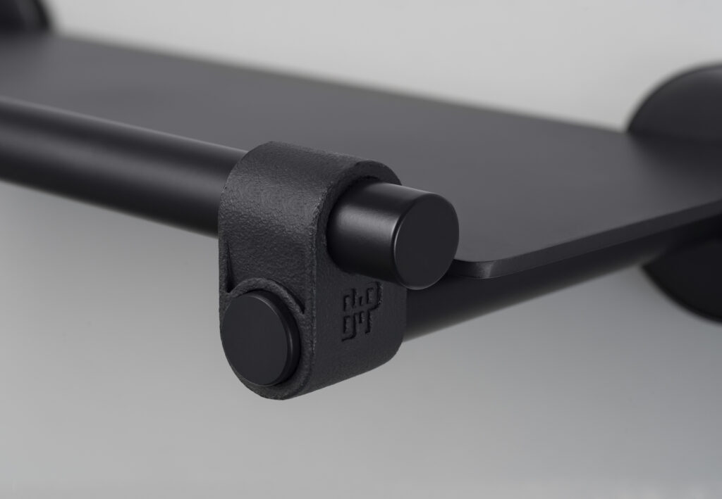 BP_Cast_Shelf_Black_Detail