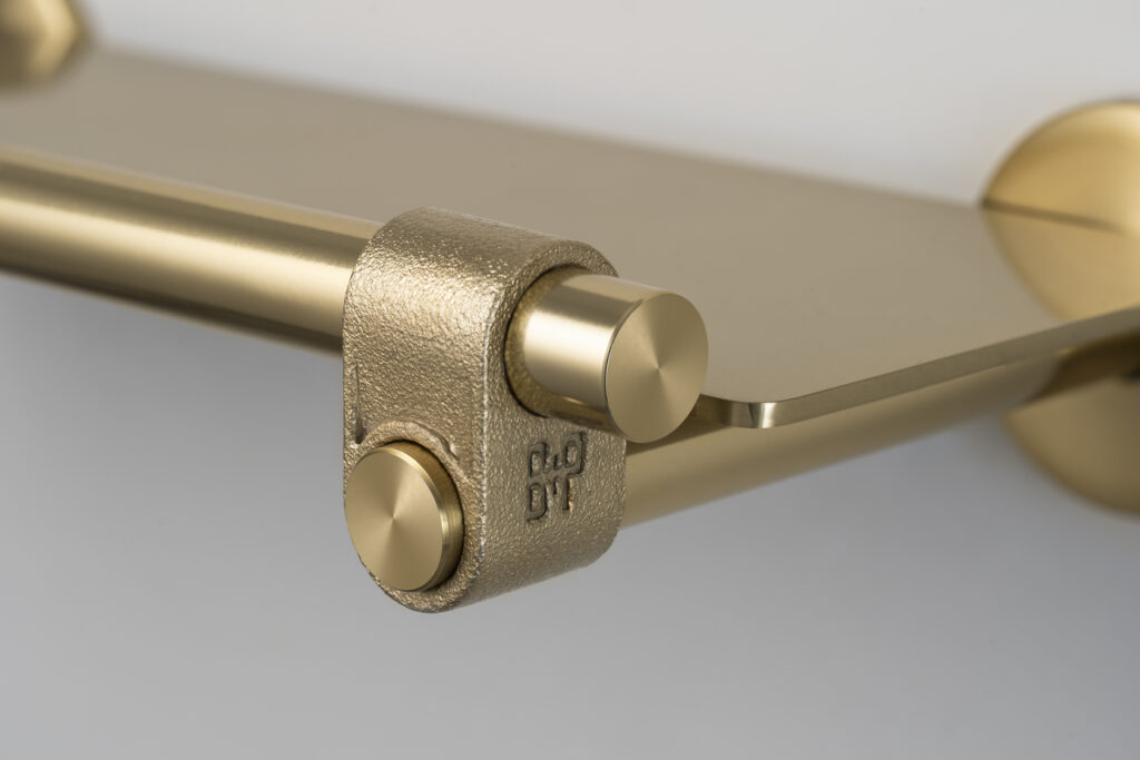 BP_Cast_Shelf_Brass_Detail