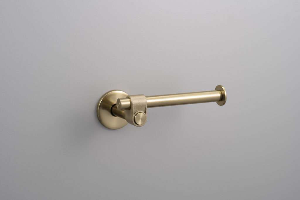 BP_Cast_Toilet_Roll_Holder_Brass_A1