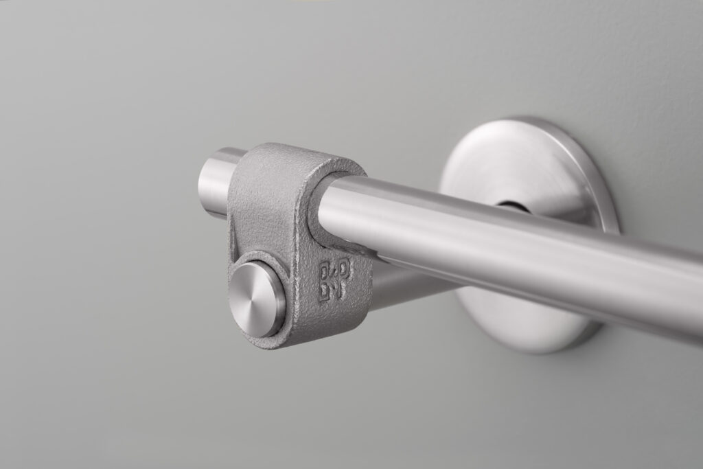 BP_Cast_Toilet_Roll_Holder_Steel_Detail