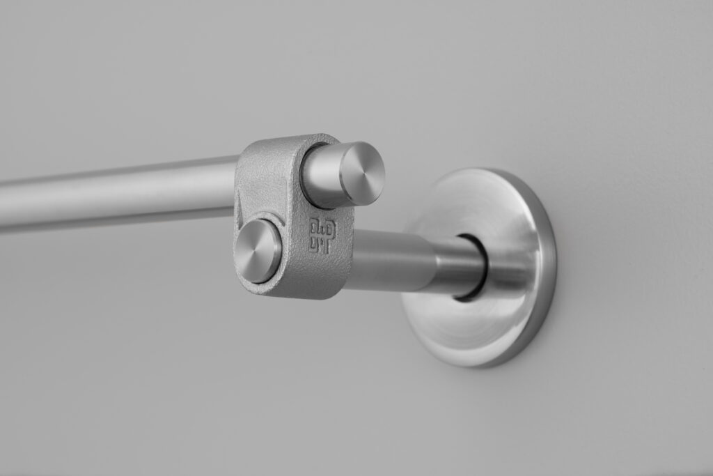 BP_Cast_Towel_Rail_Steel_Detail