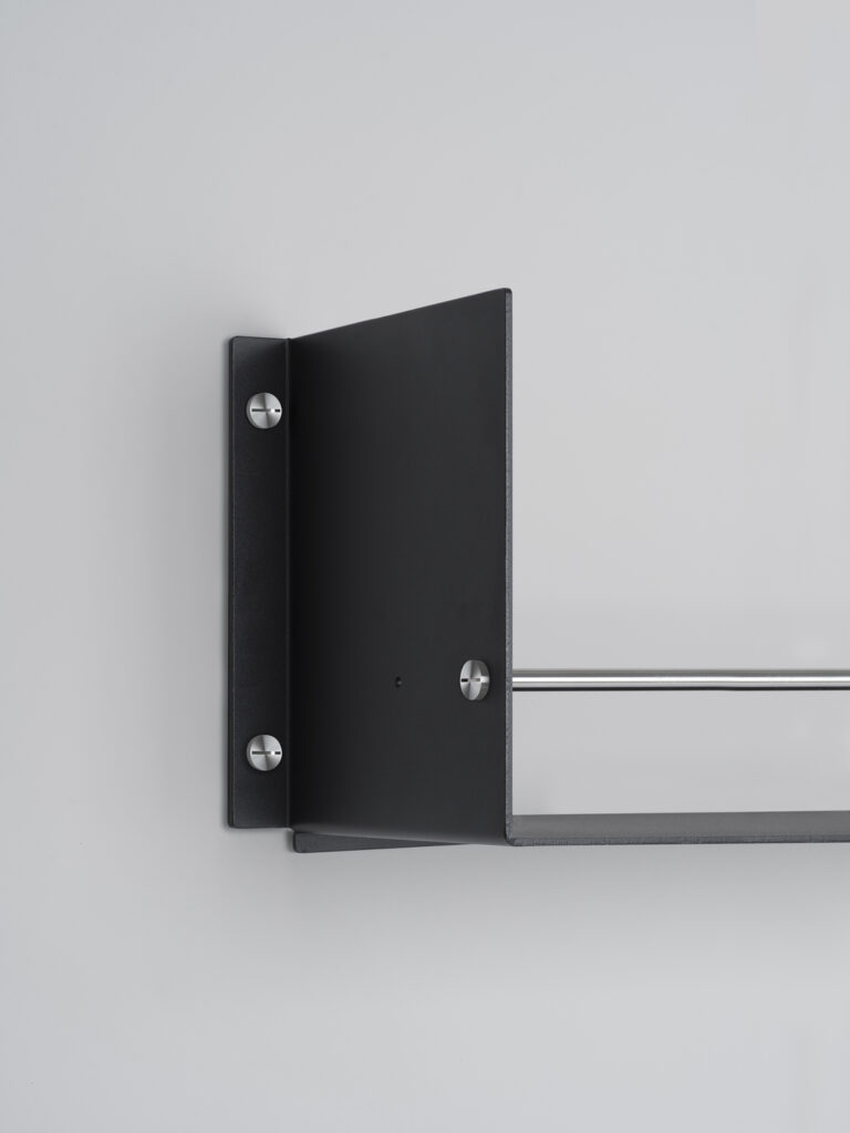 BP_Girder_Black_Steel_hires_03